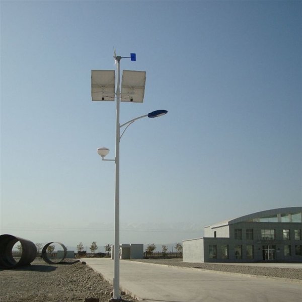 库尔勒100瓦太阳能路灯-LB-07