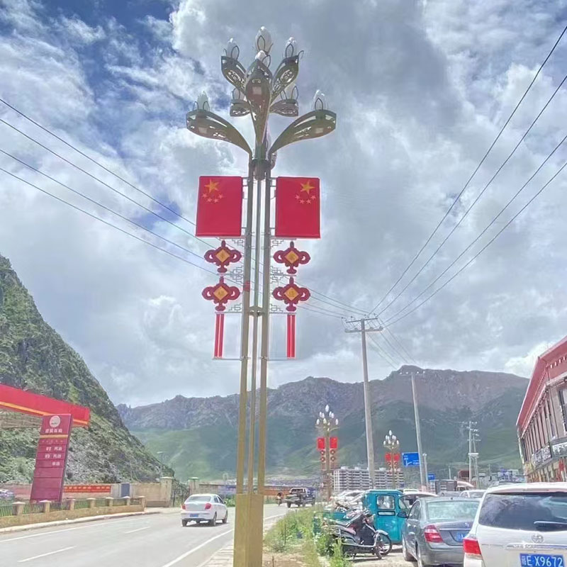 库尔勒抱箍太阳能路灯生产厂家